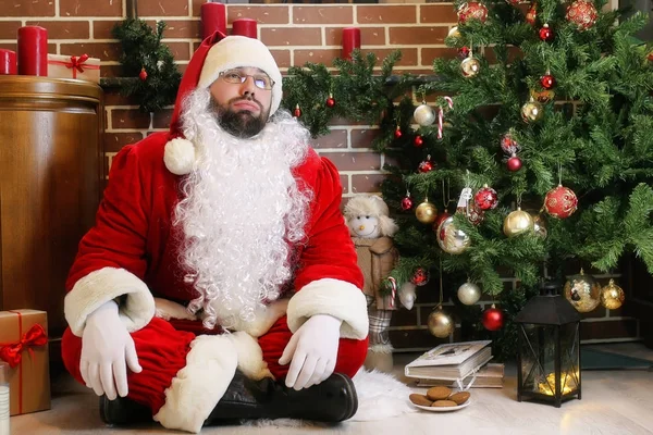 Santa Claus with gifts Christmas tree — Stock Photo, Image