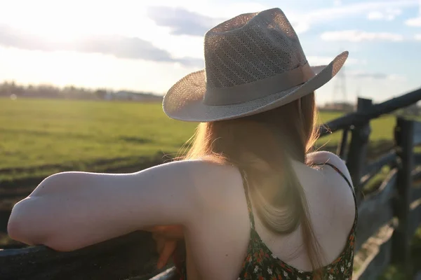 Cowgirl hoed natuur — Stockfoto