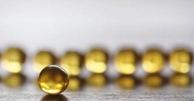 Balık yağı. Medikal Ürünler hastalıklarının tedavisi için. Co