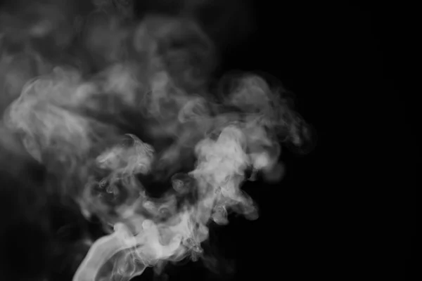 Humo blanco sobre fondo negro. Textura de humo. Clubes de wh — Foto de Stock