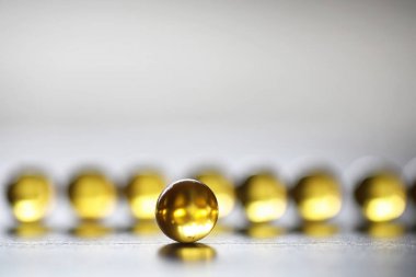 Balık yağı. Medikal Ürünler hastalıklarının tedavisi için. Co