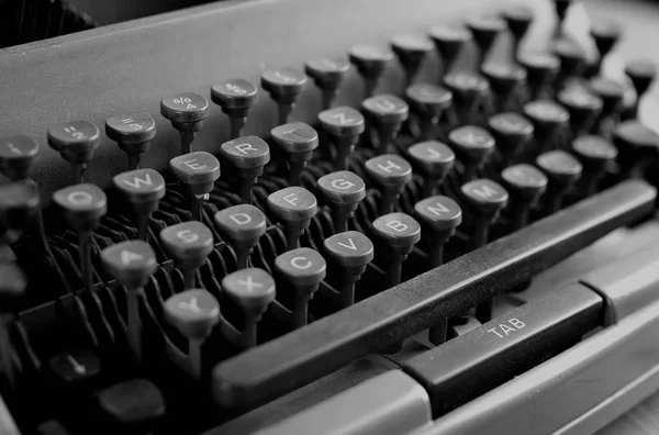 Black and white retro typewriter letter — Stock Photo, Image