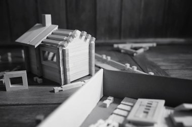 Oyuncak ahşap ev. Kurucunun ch için doğal ahşap yapılır