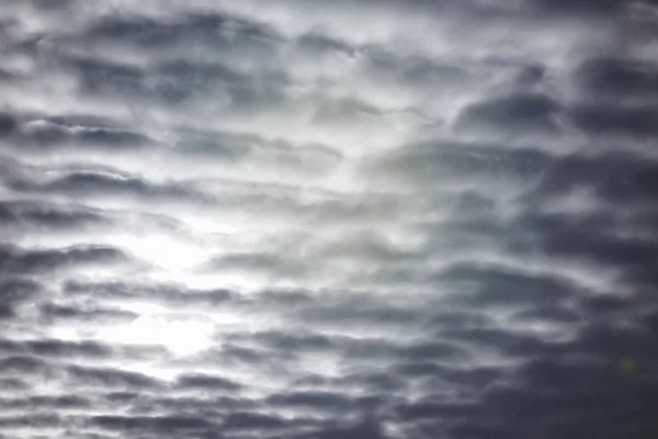 Nubes texturizadas en el cielo nocturno — Foto de Stock