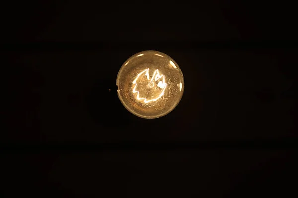 Lampy z wolframu. Edisons żarówka. Żarnik fila — Zdjęcie stockowe