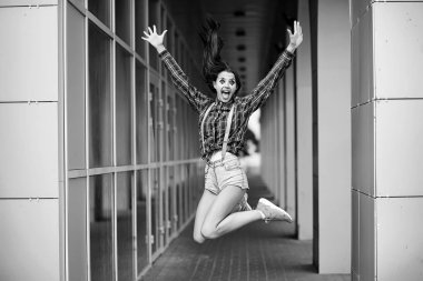 Kız bir palyaço makyaj siyah ve beyaz