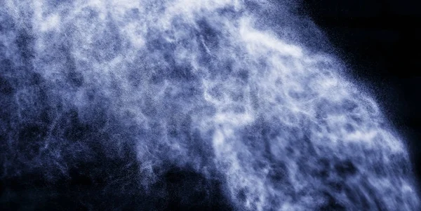 Su ve bir bulut damla bir akışı — Stok fotoğraf