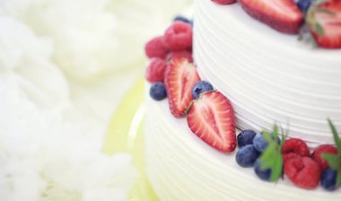 Şekerleme aromalı kek bir tatil için