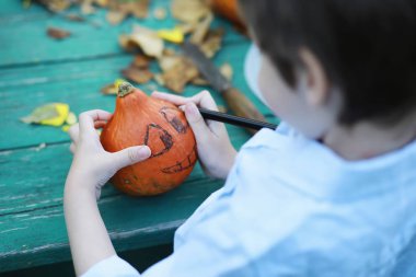 Sonbahar gelenekleri ve Cadılar Bayramı hazırlıkları. A 