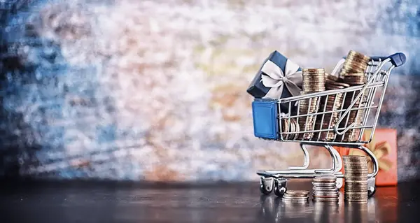 Background shopping trolley. Concept of shopping for groceries a — Stock fotografie