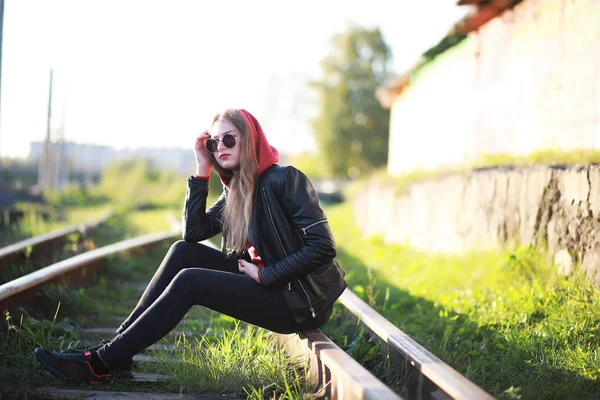 Liefdevol Koppel Wandelen Casual Kleding — Stockfoto