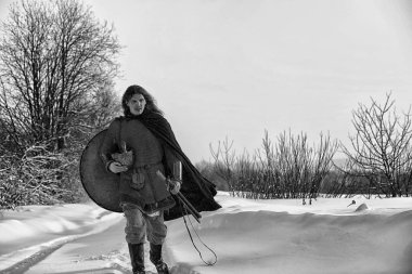 Defender'ı genç savaşçı zırh