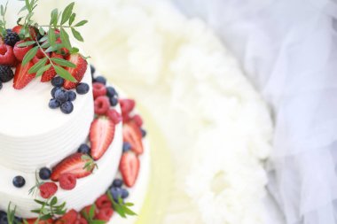 Tatil ve normal bir kahvaltı için şekerleme aromalı kekler.