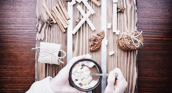 Petit Déjeuner Hiver Tasse Chocolat Chaud Avec Guimauves Biscuits Fraîchement — Photo