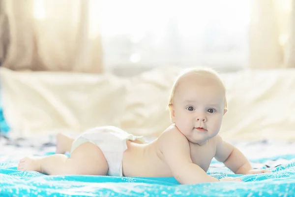 Newborn Baby Lying Soft Bed Children Emotions — Stock Photo, Image