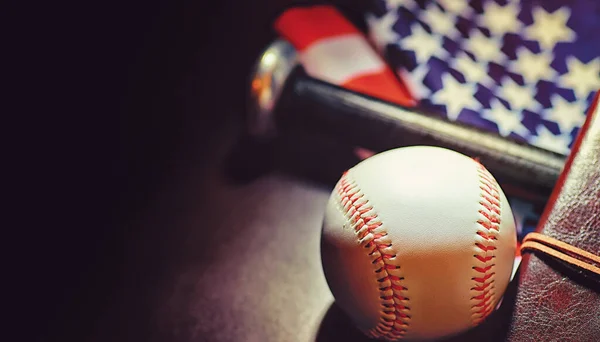 Amerikai Hagyományos Sport Játék Baseball Fogantatás Baseball Labda Denevérek Asztalon — Stock Fotó