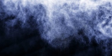 Bir su akıntısı ve atomdan bir damla bulutu