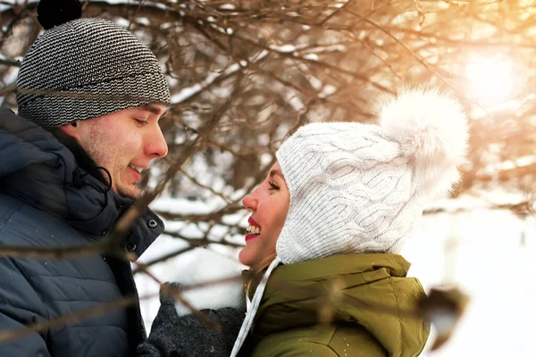 Casal Uma Data Inverno — Fotografia de Stock