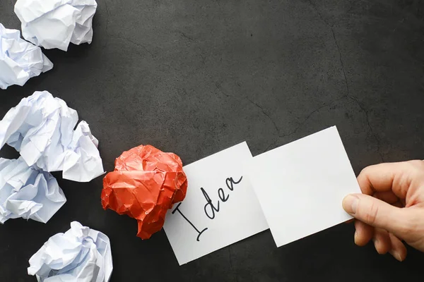 Pedaços Papel Coloridos Conceito Criatividade Formação Ideias Pensamento Criativo Papel — Fotografia de Stock