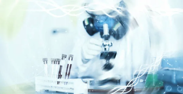 Ein Wissenschaftler Der Labor Forscht Testet Medikamente Zur Behandlung Viraler — Stockfoto