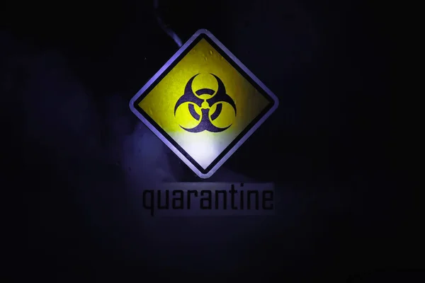 Quarantena Segnale Allarme Quarantena Una Porta Vetro Nell Isolatore Dell — Foto Stock