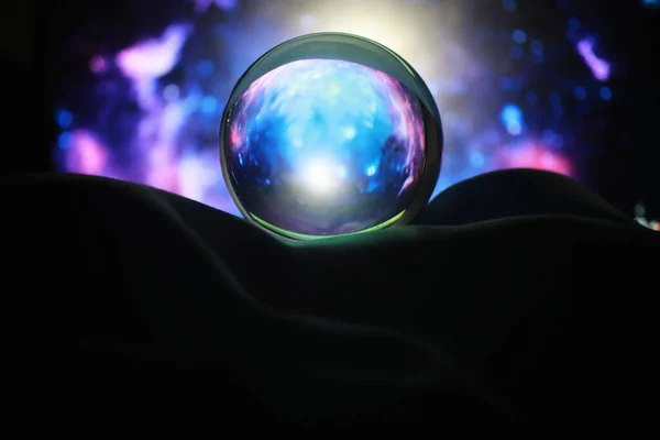 Astrologische Achtergrond Kristallen Bol Met Voorspellingen Horoscoop Van Sterren Geluk — Stockfoto
