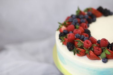 Farklı kremalı güzel pasta bisküvisi ve dekorasyon.