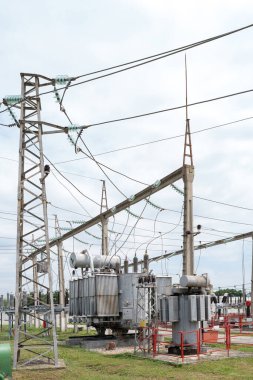 Küçük kasaba elektrik santrali