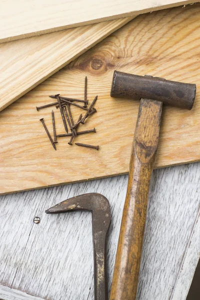 Pannelli di legno e utensili da falegname — Foto Stock