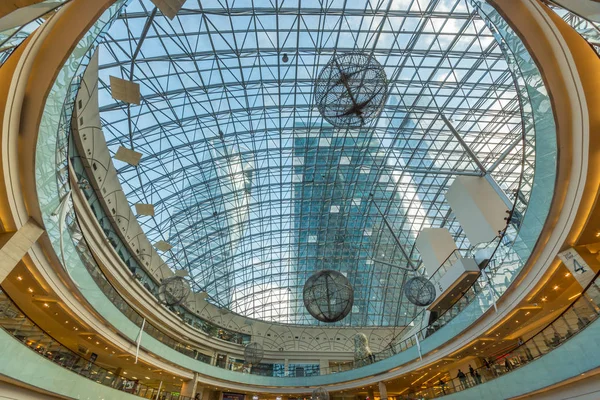 Moskwa - sie 31.2015: centrum handlowe City Afimall — Zdjęcie stockowe