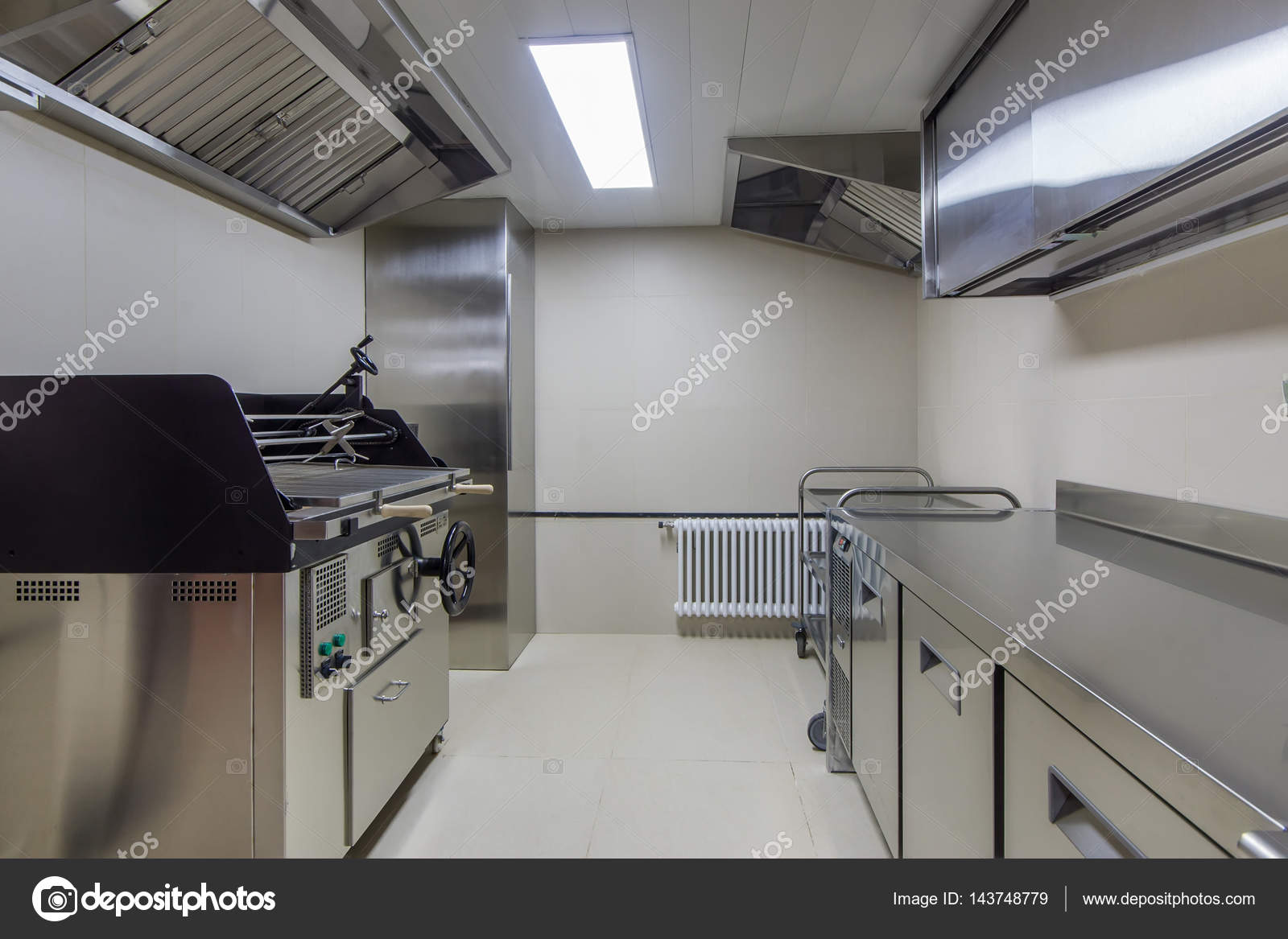 Grill Kitchen Equipment