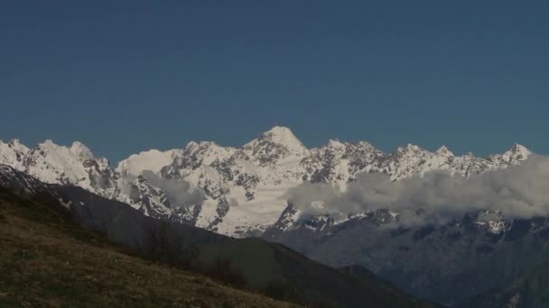 Bergkurtat in Nordossetien — Stockvideo