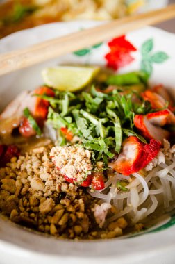 Tay Sukhothai şehriye