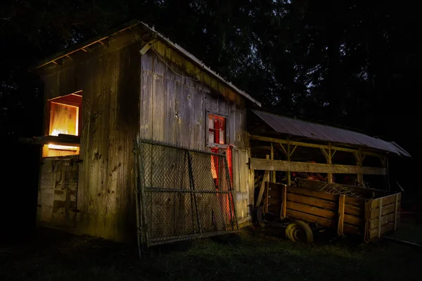 Nacht auf einer kleinen Farm in Kalifornien — Stockfoto