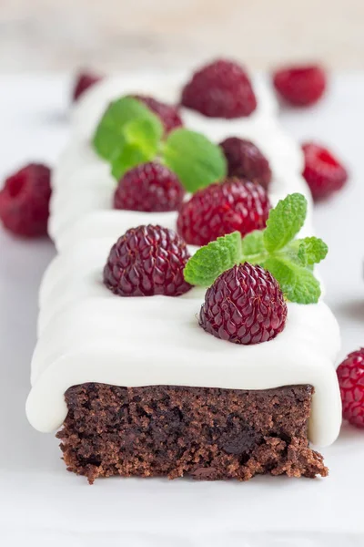 Homemade Brownies Cream Cheese Frosting Raspberry Vertical — Stock Photo, Image