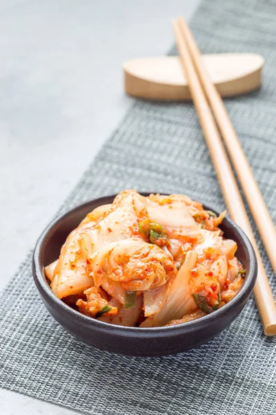 Kimchi Cabbage Korean Appetizer Ceramic Bowl Vertical Copy Space — Stock Photo, Image