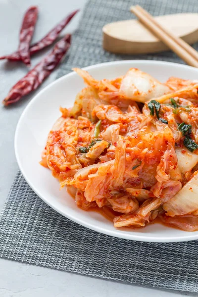 Kimchi Cabbage Korean Appetizer White Plate Vertical — Stock Photo, Image
