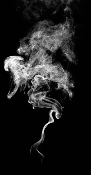 煙黒の背景に白の幻想的 — ストック写真