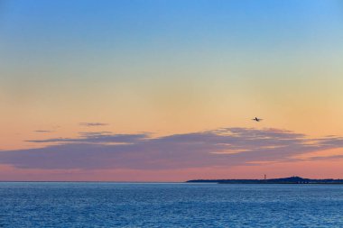 Akdeniz üzerinde güzel gün batımı