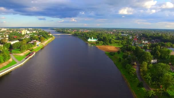 Вид на Старе місто Псков — стокове відео