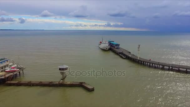 Aerial view on Sukhumi embankment and the city — Stock Video