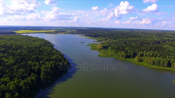 Aerial view of Torbeyevo lake in Moscow region — Stock Video