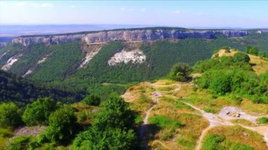 Plato üzerinde Mangup Kale kale üzerinde havadan görünümü