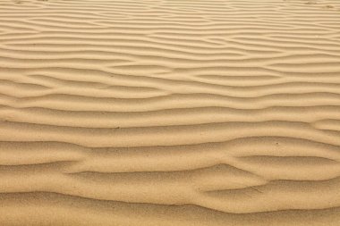 Kum oluşumları gibi kumulları arıyorsunuz