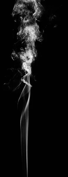 Branco fantasia fumaça no fundo preto — Fotografia de Stock