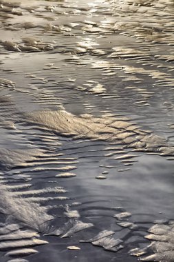 Kum oluşumları gibi kumulları arıyorsunuz