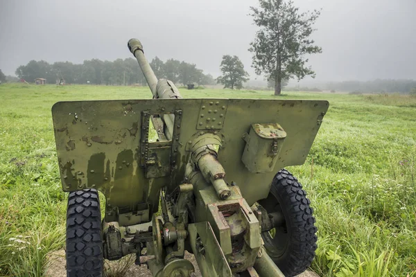 Вторая мировая война советская военная пушка — стоковое фото