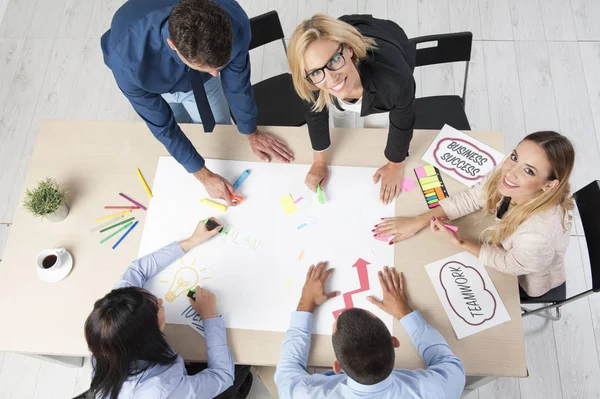 Affärsgrupp i office — Stockfoto