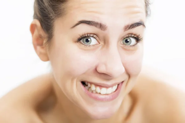 Retrato de una hermosa joven feliz — Foto de Stock