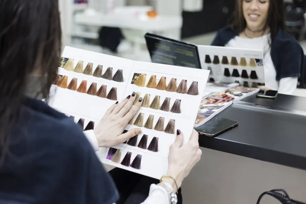 Paleta de cores de cabelo — Fotografia de Stock